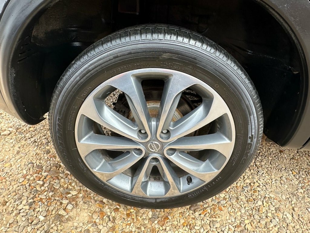 Nissan Qashqai 1.5 Dci N-tec Suv 2Wd Euro 5 11 White #15