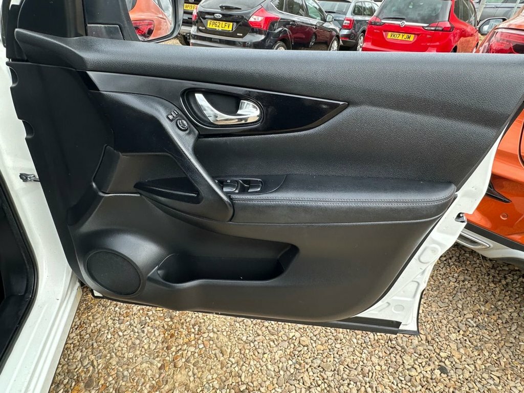 Nissan Qashqai 1.5 Dci Tekna 2Wd Euro 6 Ss Black #26