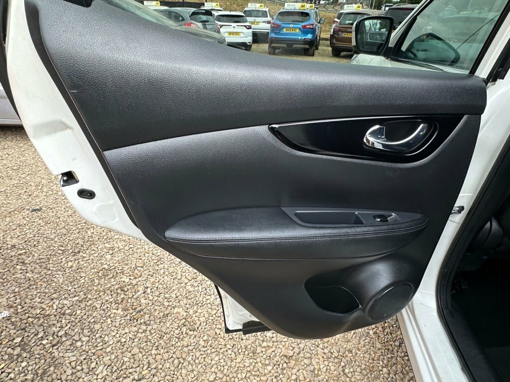 Nissan Qashqai 1.5 Dci Tekna 2Wd Euro 6 Ss Black #58