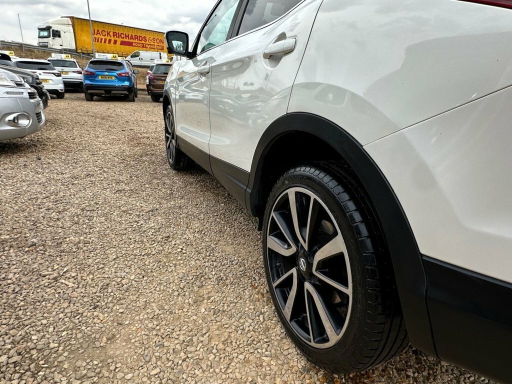 Nissan Qashqai 1.5 Dci Tekna 2Wd Euro 6 Ss Black #9