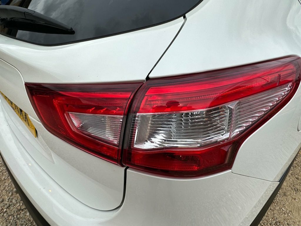 Nissan Qashqai 1.5 Dci Tekna 2Wd Euro 6 Ss Black #16