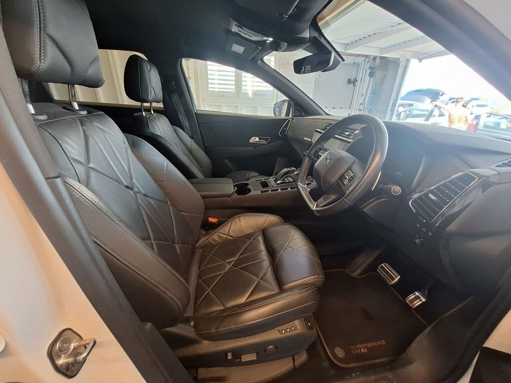 DS DS 7 Crossback 1.6L Performance Line White #2