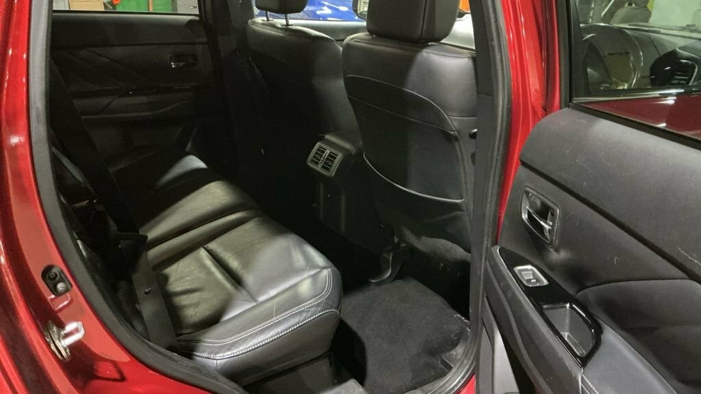 Mitsubishi Outlander 2.2 Di-d 4 4Wd Euro 6 Black #10