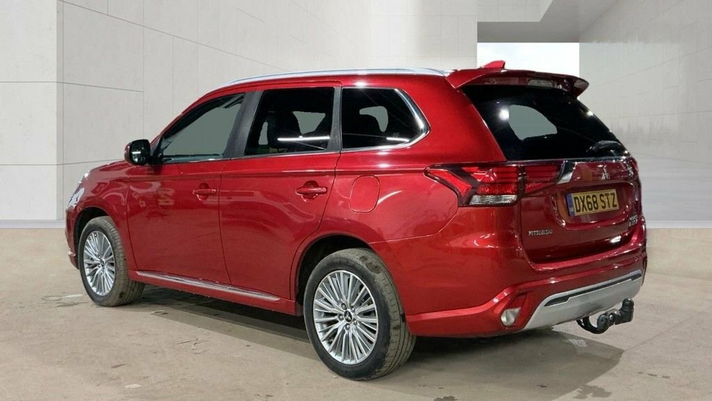 Mitsubishi Outlander 2.4L 4H Red #4
