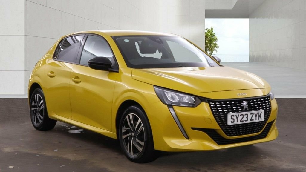 Peugeot 208 1.2L Allure Premium Yellow