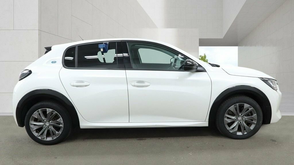 Peugeot e-208 Hatchback White #6