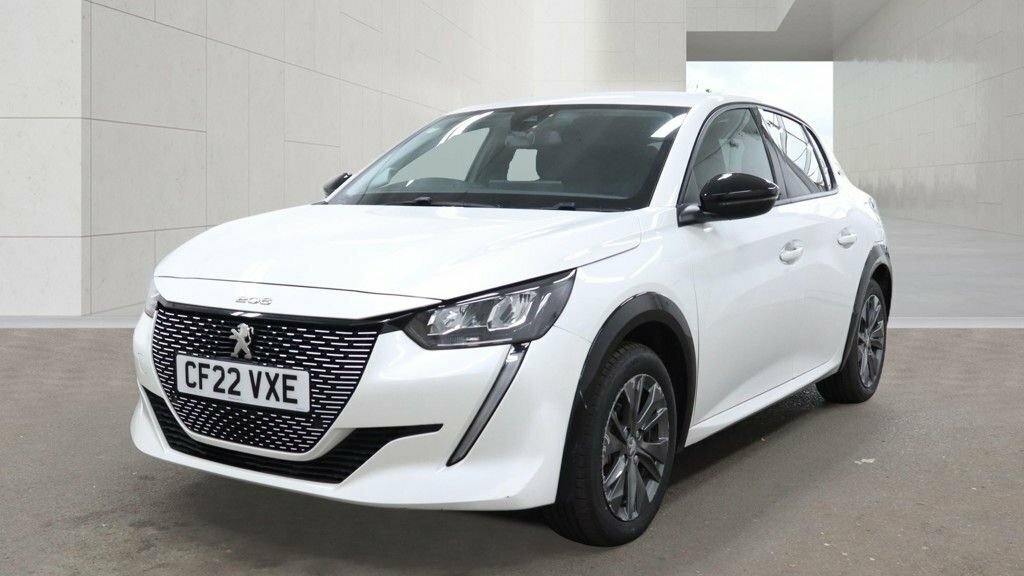 Peugeot e-208 Hatchback White #3