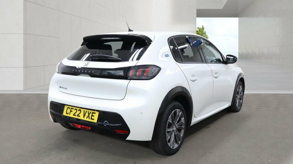 Peugeot e-208 Hatchback White #5