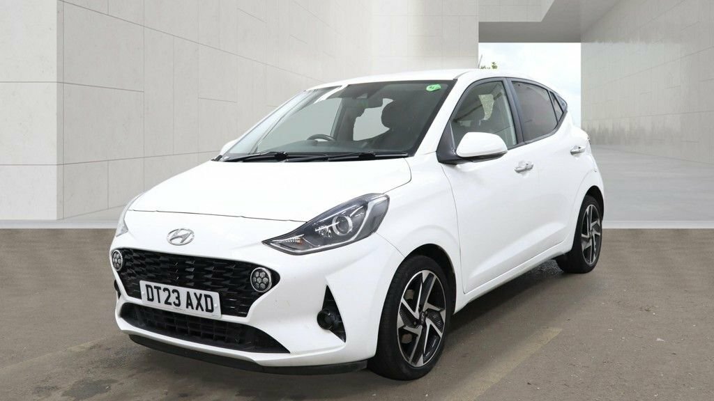 Hyundai I10 1L Premium White #3
