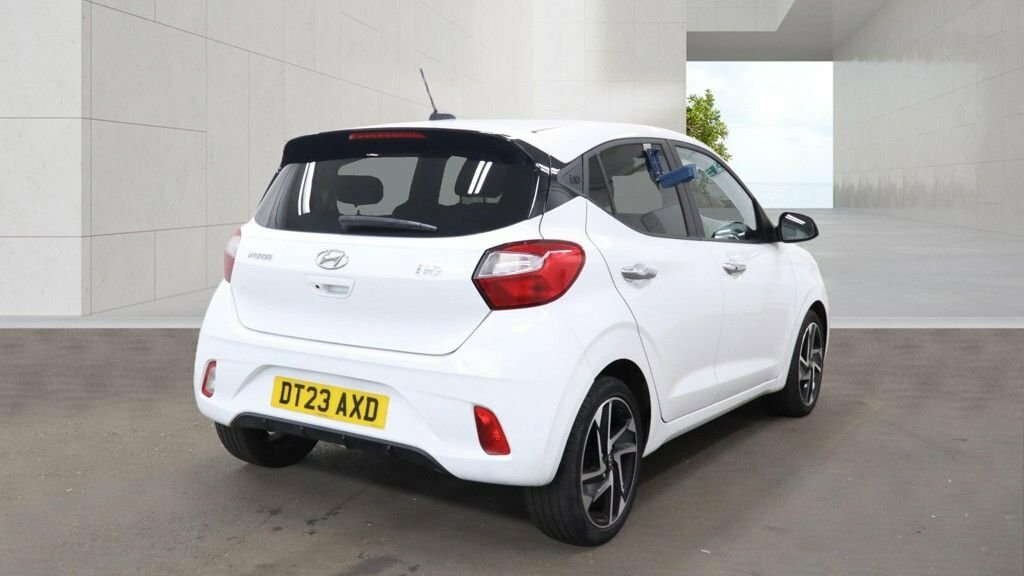 Hyundai I10 1L Premium White #5