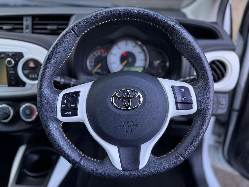 Toyota Yaris 2013 63 1.33  #10