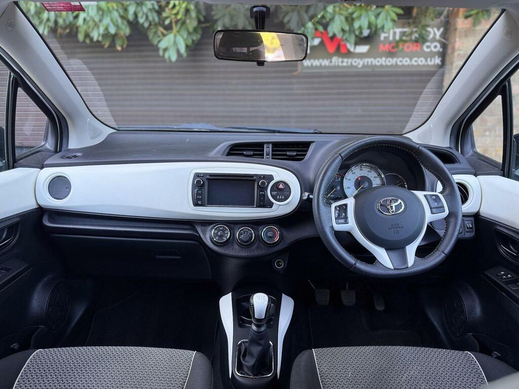Toyota Yaris 2013 63 1.33  #32