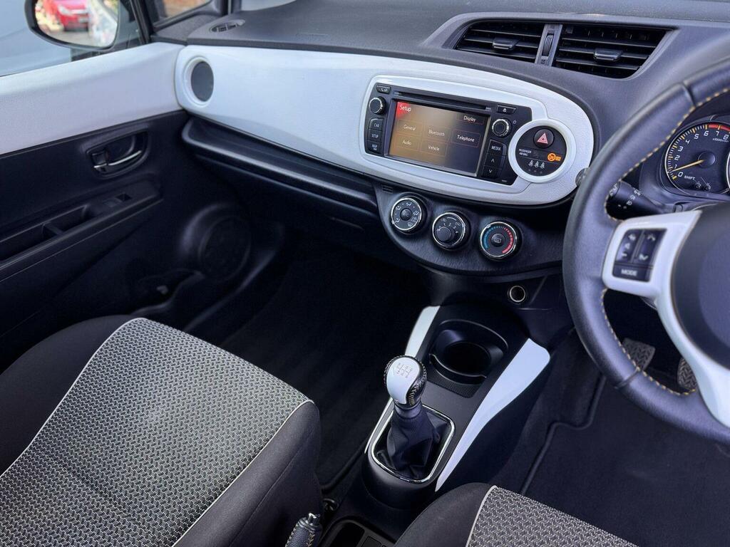 Toyota Yaris 2013 63 1.33  #11