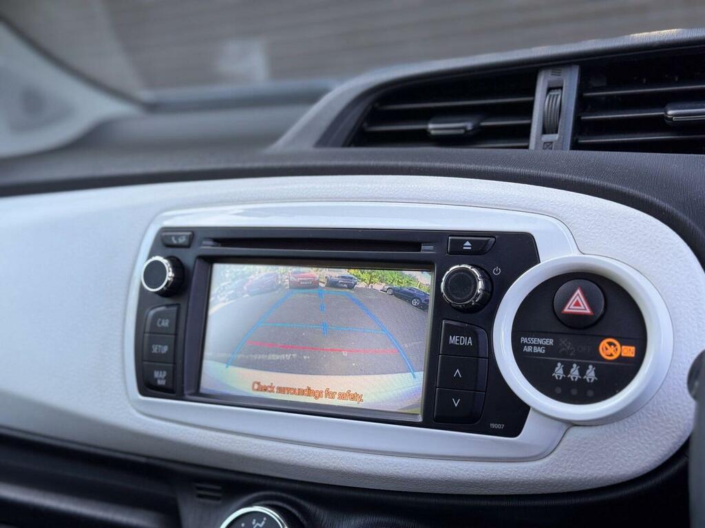 Toyota Yaris 2013 63 1.33  #13