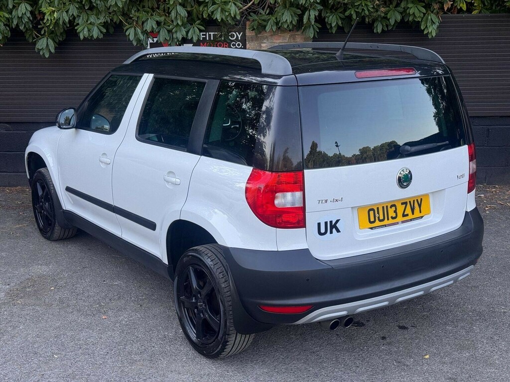Skoda Yeti 2.0 Tdi Elegance 4Wd Euro 5 White #5