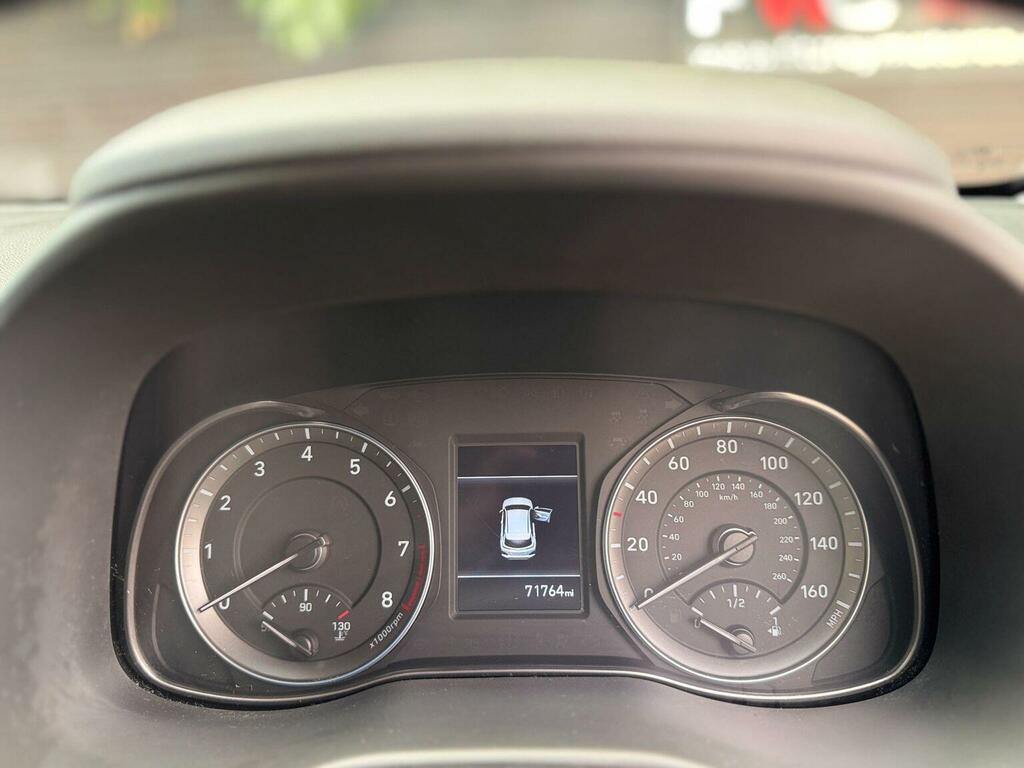 Hyundai Kona Suv 1.0 T-gdi 120Ps Play 2Wd White #31