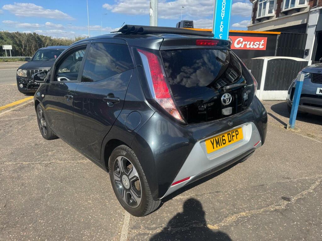 Toyota Aygo Hatchback 1.0 Vvt-i X-clusiv 2 X-wave Euro 6 YM16DFP Grey #3