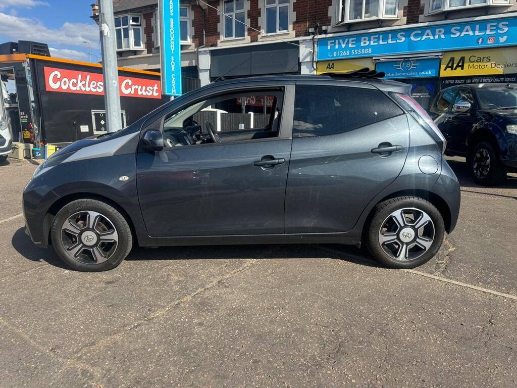 Toyota Aygo Hatchback 1.0 Vvt-i X-clusiv 2 X-wave Euro 6 YM16DFP Grey #2