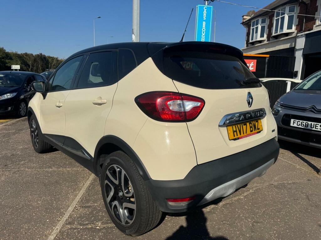 Renault Captur 1.5 Dci Energy Signature Nav Euro 6 Ss White #3