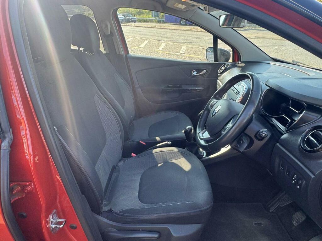 Renault Captur 1.2 Tce Energy Signature X Nav Suv Manu White #8