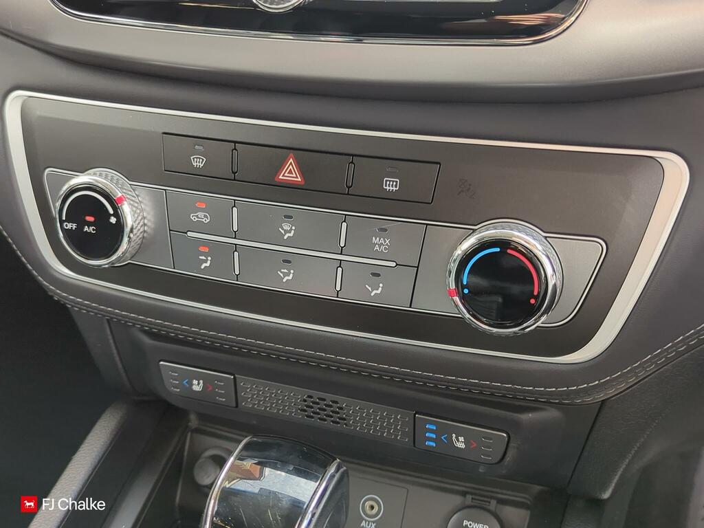 SsangYong Musso 2.2 Saracen 179 Bhp Grey #26