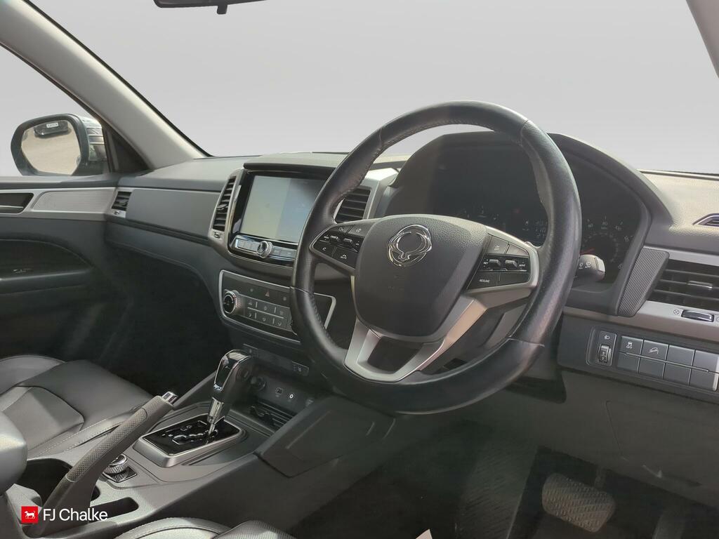 SsangYong Musso 2.2 Saracen 179 Bhp Grey #7