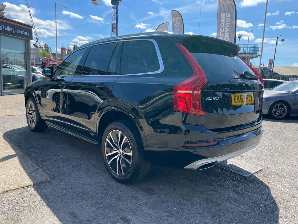 Volvo XC90 2L Momentum Black #6