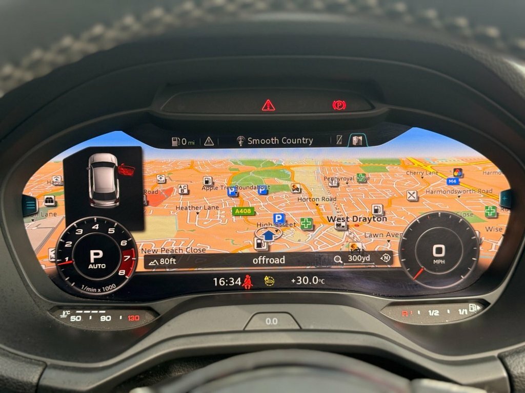 Audi SQ2 2L Black Edition Blue #33