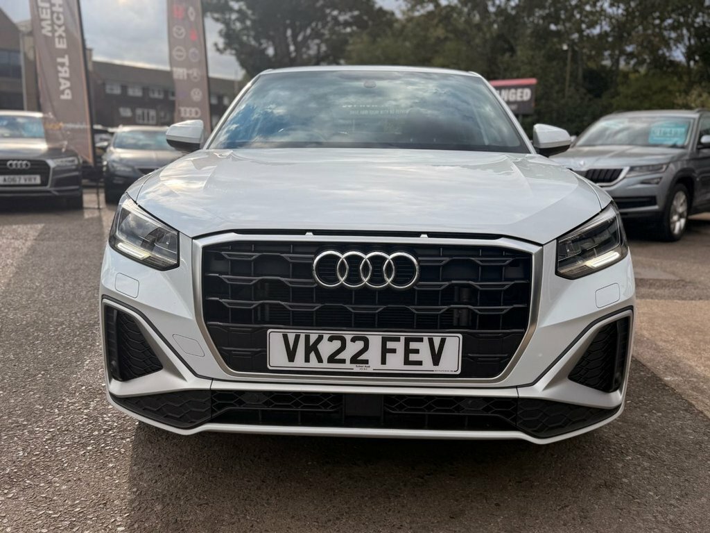 Audi Q2 1L S Line VK22FEV White #4