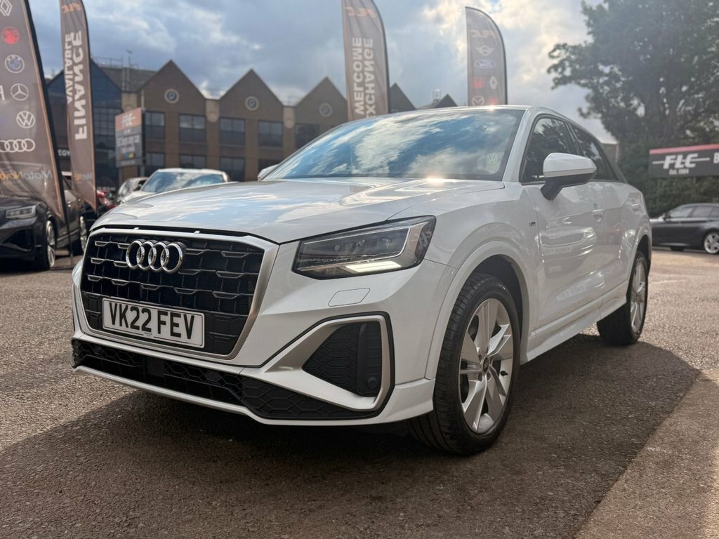 Audi Q2 1L S Line VK22FEV White #3