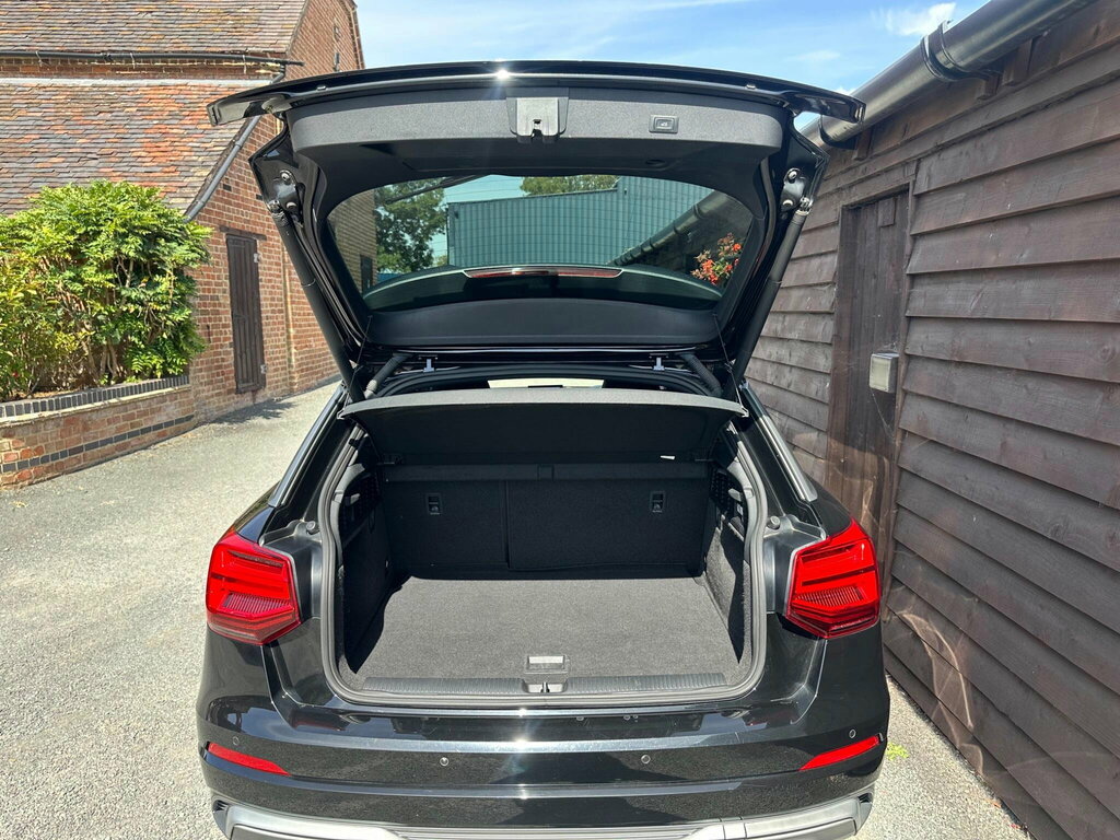 Audi SQ2 2.0 Tfsi Vorsprung Suv S Tronic Quattro Silver #17