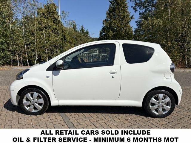 Toyota Aygo 1.0 Vvt-i Go Hatchback White #3