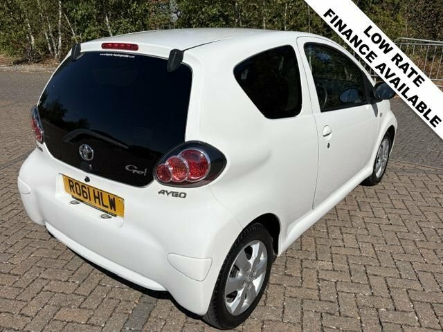 Toyota Aygo 1.0 Vvt-i Go Hatchback White #6