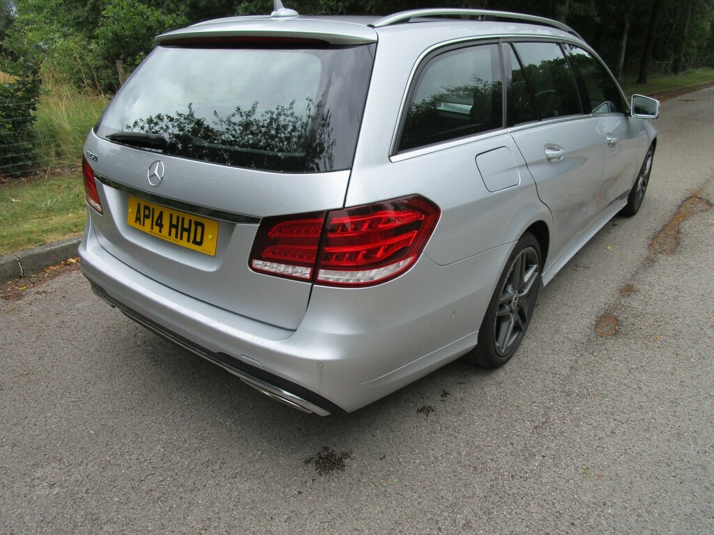 Mercedes-Benz E Class 2014 2.1 E250 Cdi Amg Sport - - Great History AP14HHD Silver #4