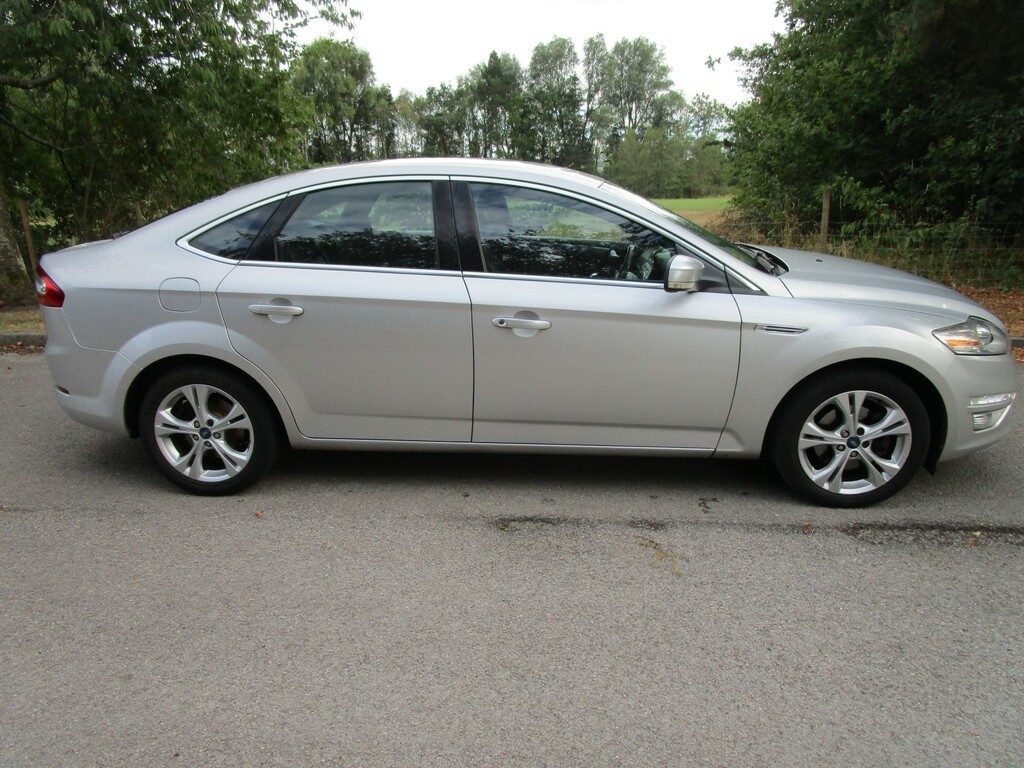 Ford Mondeo 2.0 Tdci Titanium X - Fsh - Heated And Cool Seats BJ13GWK Silver #2