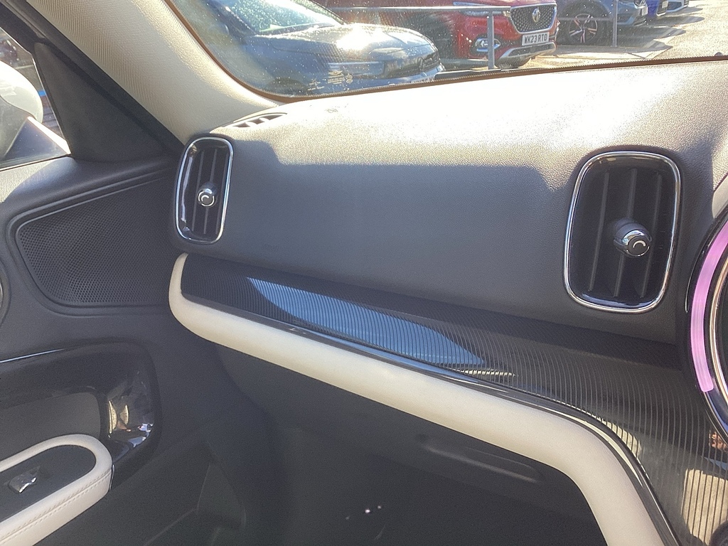 Mini Countryman 1.5 Cooper All4 Chili Pack Silver #16