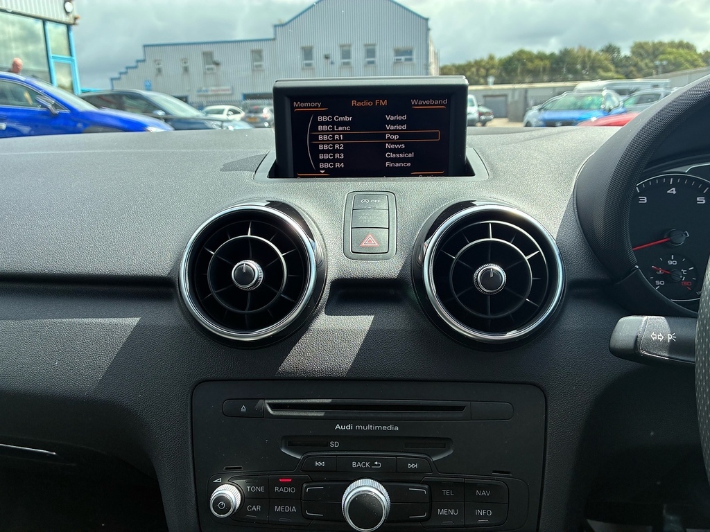 Audi A1 1.4 Tfsi Sport S Tronic Euro 5 Ss Brown #8