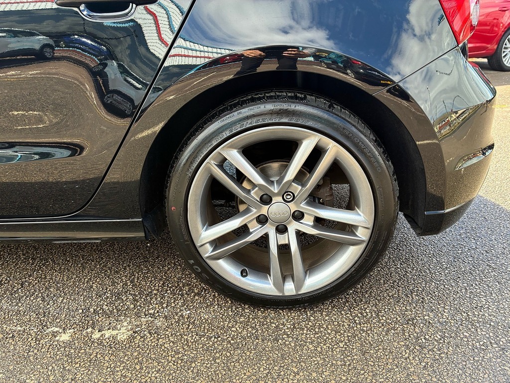Audi A1 1.4 Tfsi Sport S Tronic Euro 5 Ss Brown #23