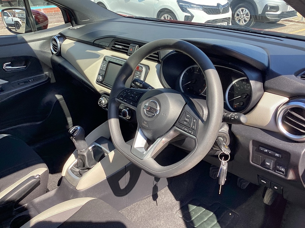 Nissan Micra Acenta Red #6