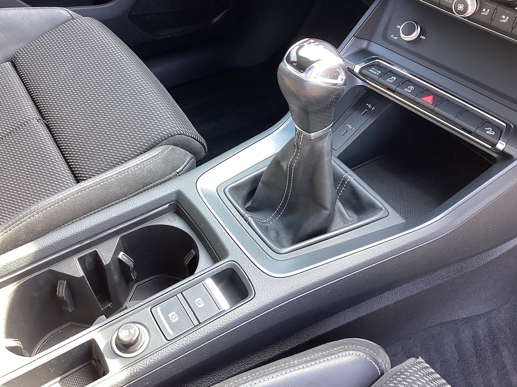 Audi Q3 35 Tfsi Sport S Tronic Comfortsound Pack Silver #34