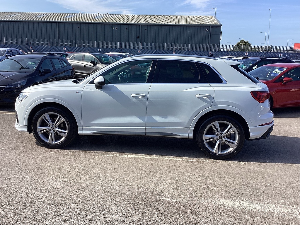 Audi Q3 35 Tfsi Sport S Tronic Comfortsound Pack Silver #13