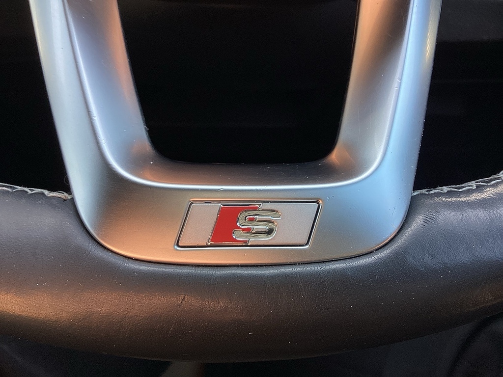 Audi Q3 35 Tfsi Sport S Tronic Comfortsound Pack Silver #36