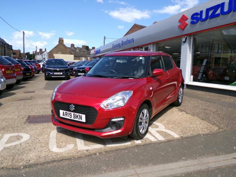 Suzuki Swift 1.2 Dualjet Sz3 Red