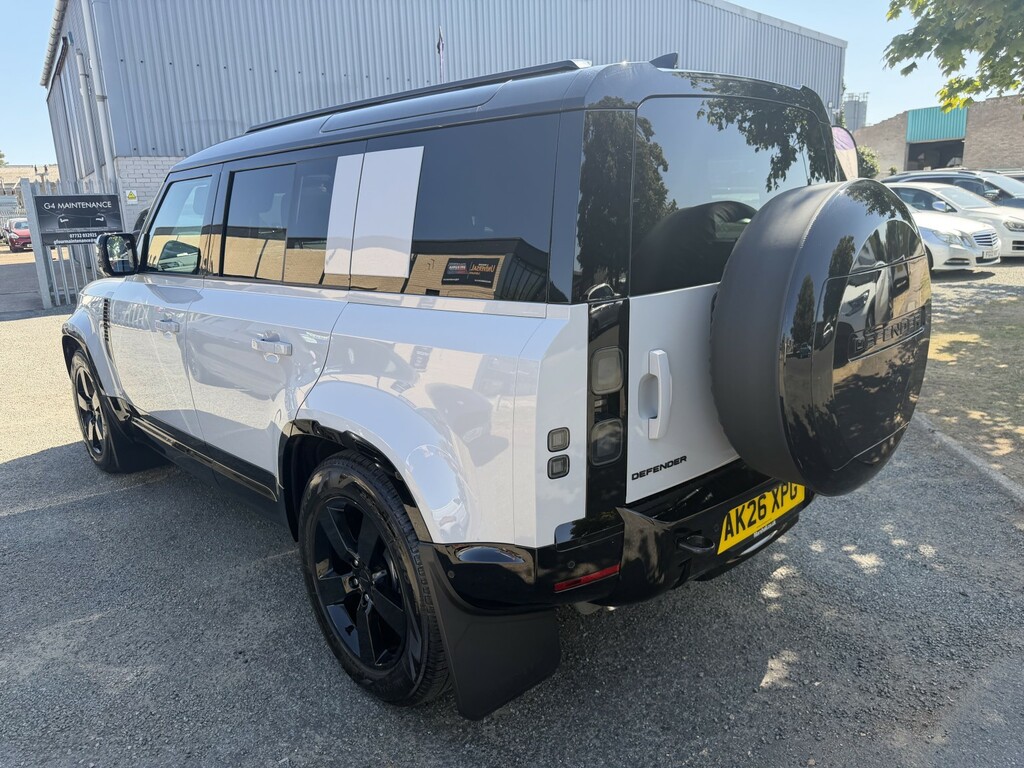 Land Rover Defender 110 3.0 D250 Mhev X-dynamic Se Grey #3