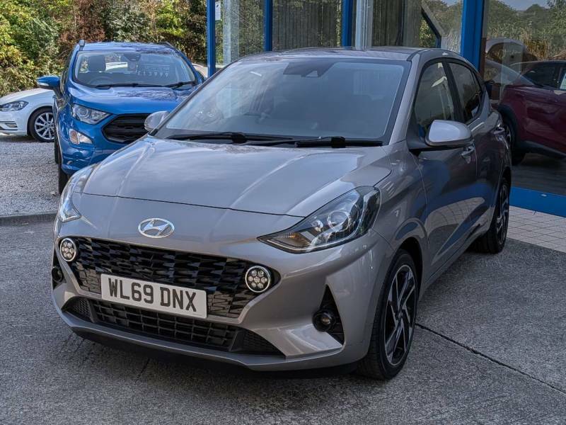Hyundai I10 1.2 Mpi Premium - 2020 69 WL69DNX Grey #2