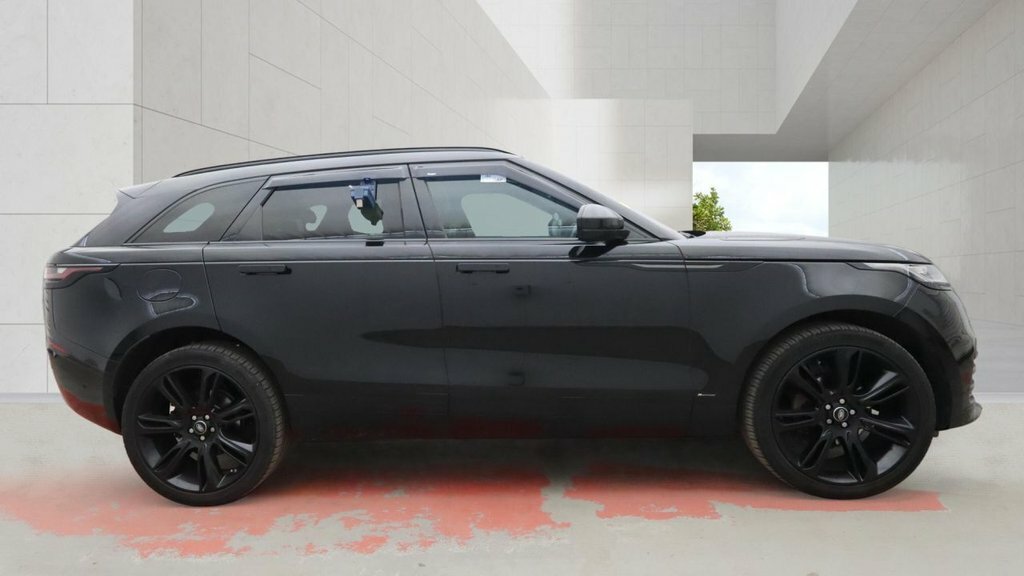 Land Rover Range Rover Velar 2L R-dynamic Hse Black #4