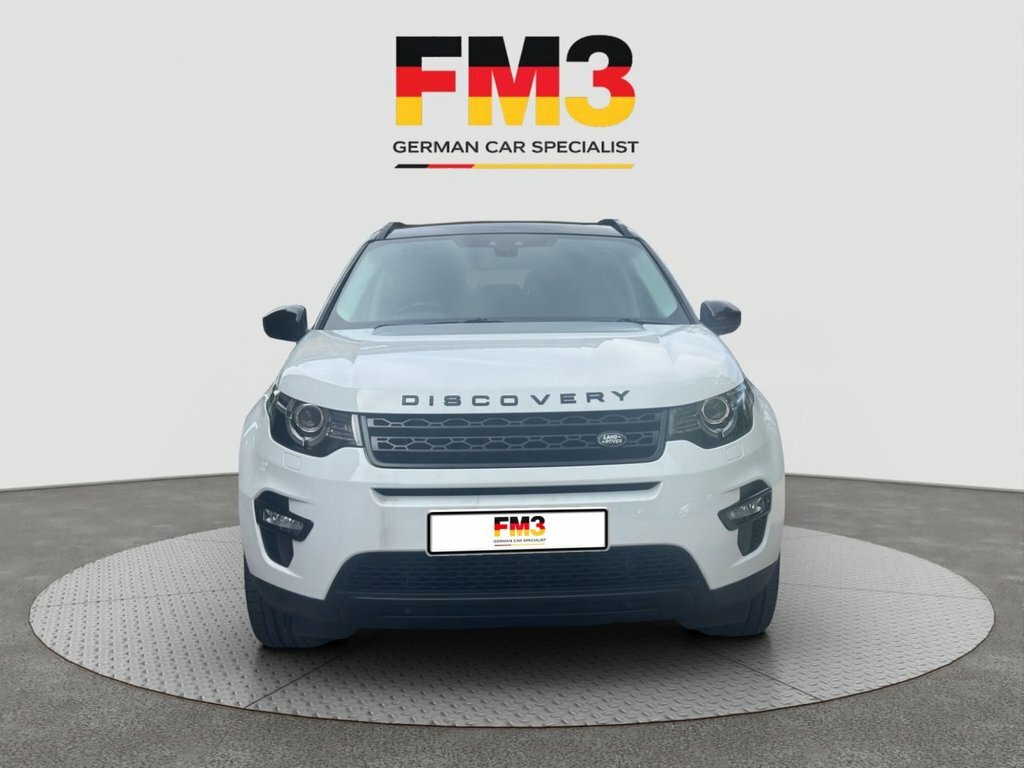 Land Rover Discovery Sport 2L Hse Black White #2