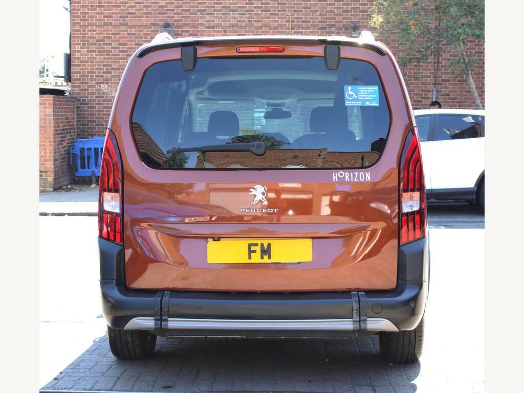 Peugeot Rifter 1.2 Horizon Re 129 Bhp Grey #23