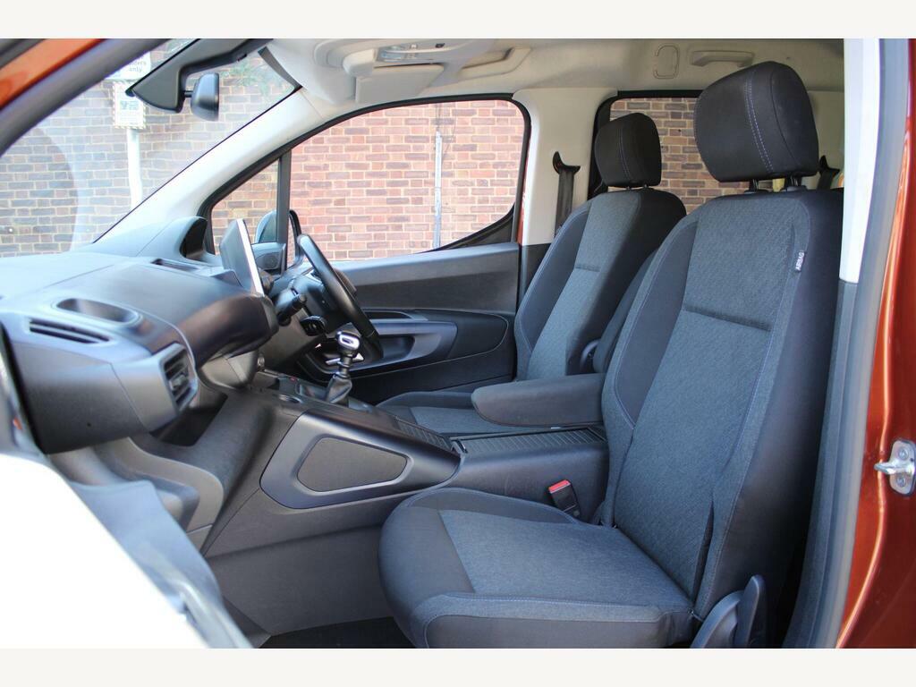 Peugeot Rifter 1.5 Bluehdi Allure Premium Long Mpv #6