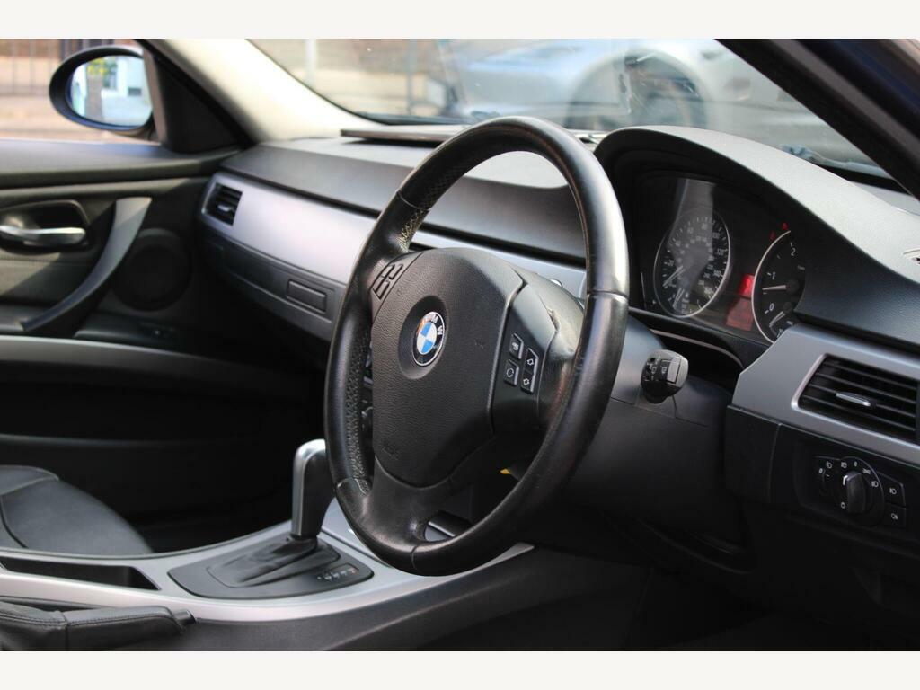 BMW 3 Series 3.0 330D Se Euro 4 Blue #2